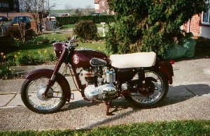 Ariel red hunter picture